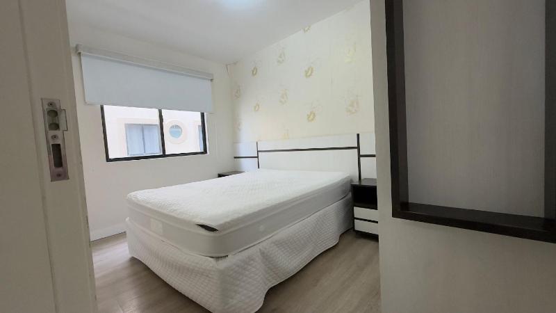 Beachfront Apartment in Meia Praia - image 13