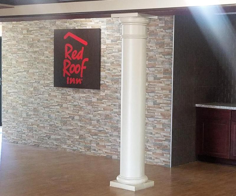Red Roof Inn & Suites Houston - Hobby Airport - image 48