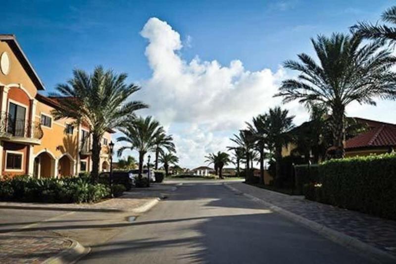 Spectacular house in gold coast - image 8