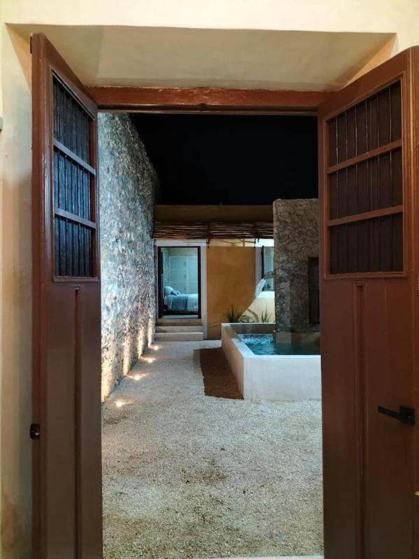 Restored Colonial Home Private Pool Merida - image 7