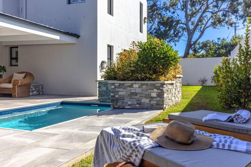 Mountain Vista Escape Onrus Pool & Hot Tub - image 16