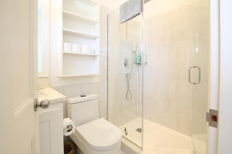 Charming Villa with Private Pool Close to Beach - Rosedale - image 15