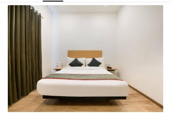 the perfect hotel - image 12