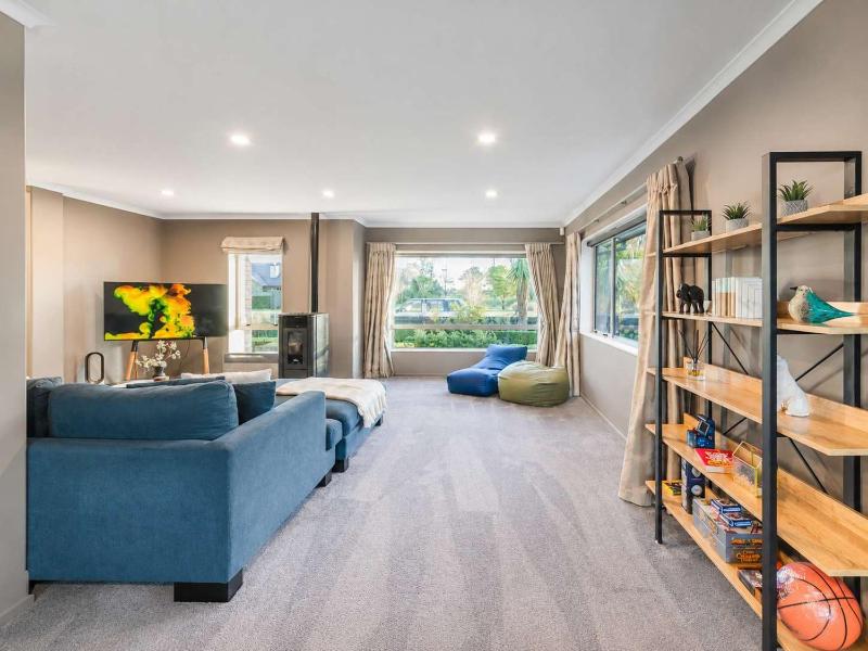 Christchurch 4BR Home Near Halswell Quarry - image 10