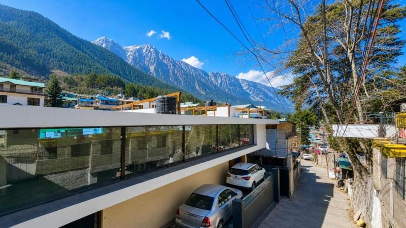 Naini Hill View Boho - image 19
