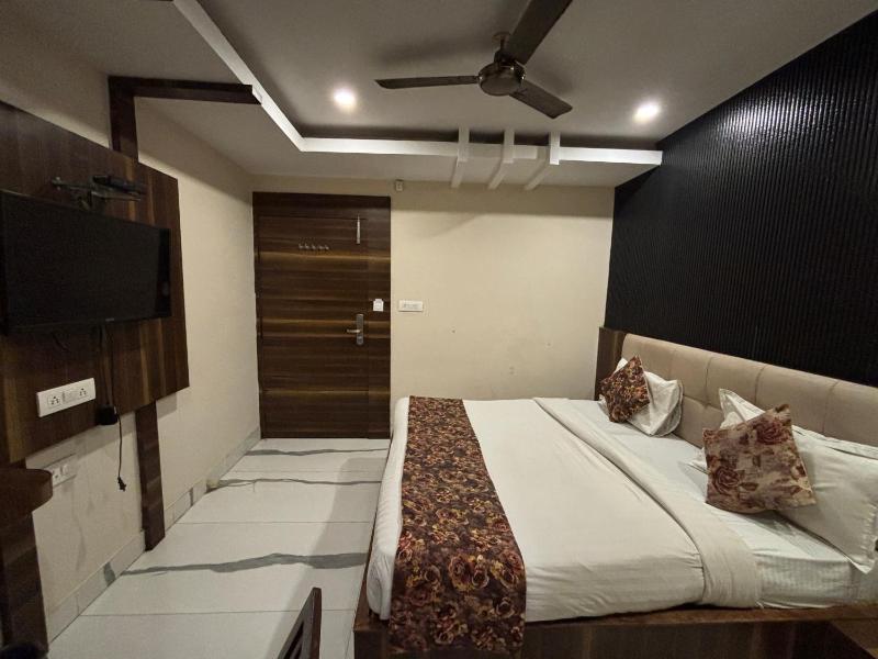 Arya Sheraton - image 7