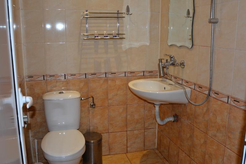 Triple Room image 3