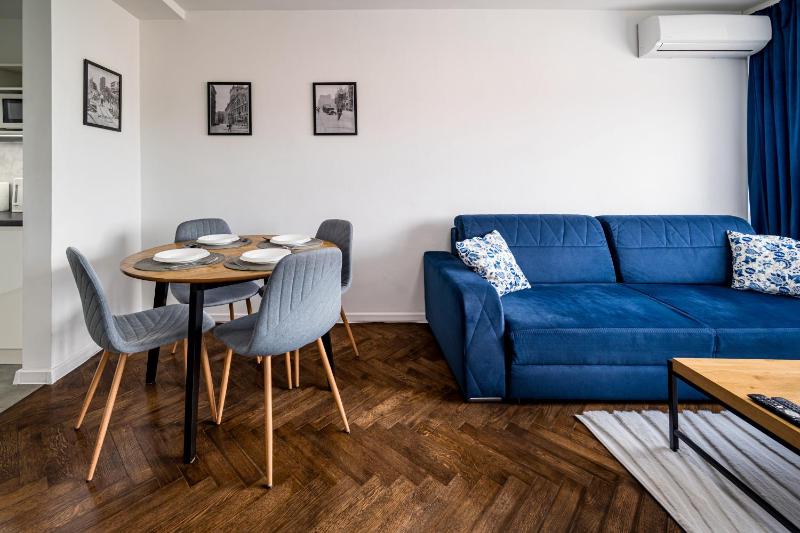 RentPlanet - Apartament Kołłątaja - image 11
