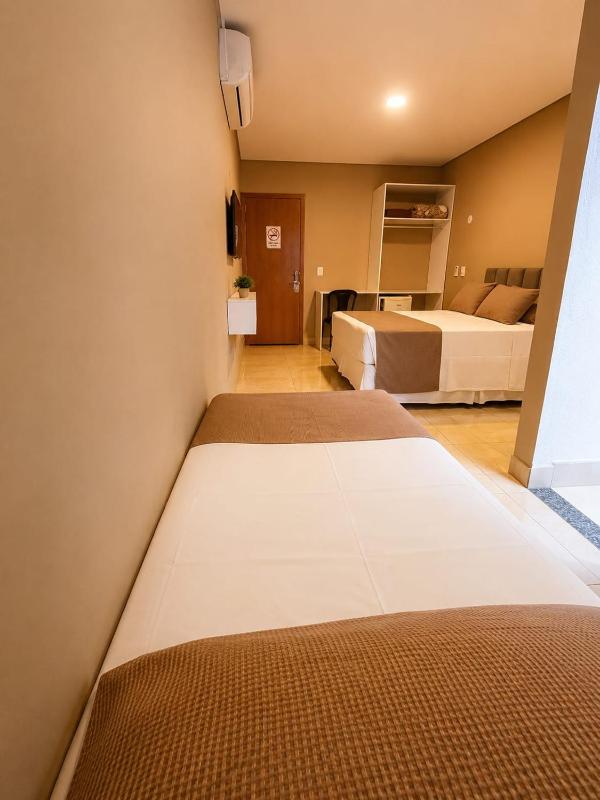 Don Marcos Hotel com Pizzaria - image 16