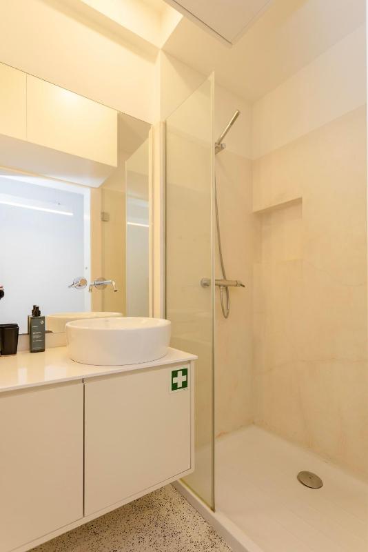 Liiiving in Porto - Lobo Studio 1 - image 13