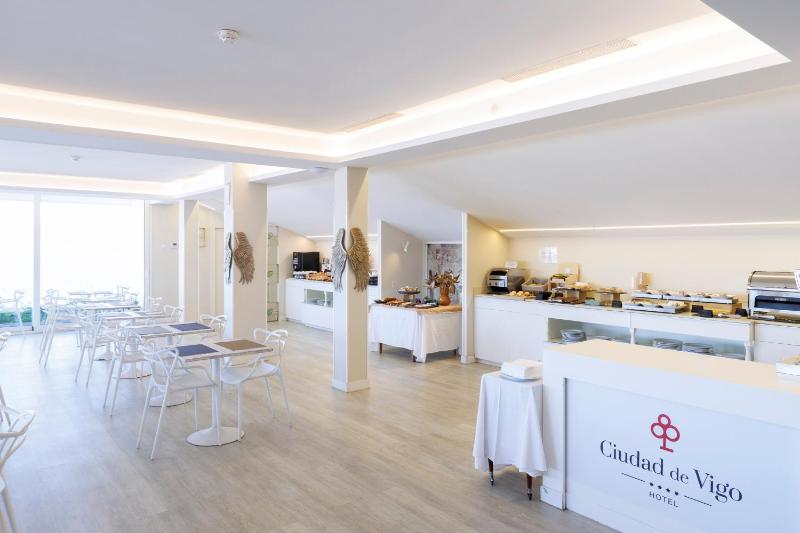 Hotel Ciudad de Vigo - image 42
