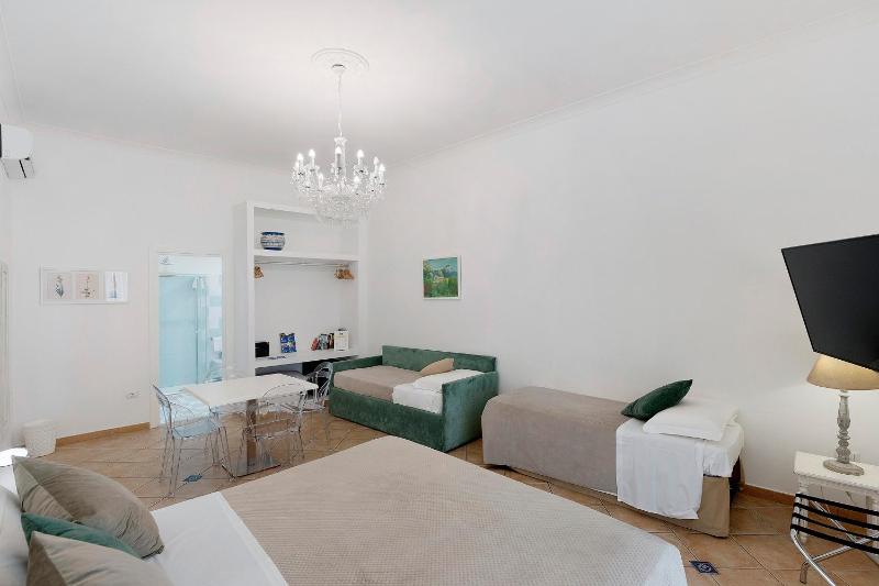 Sorrentina Guest House - image 36