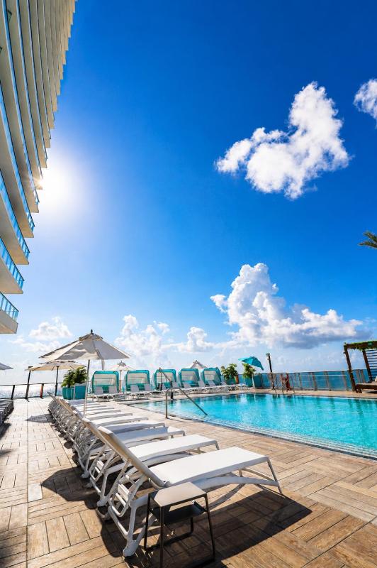 Lyfe Resort & Residences - image 2