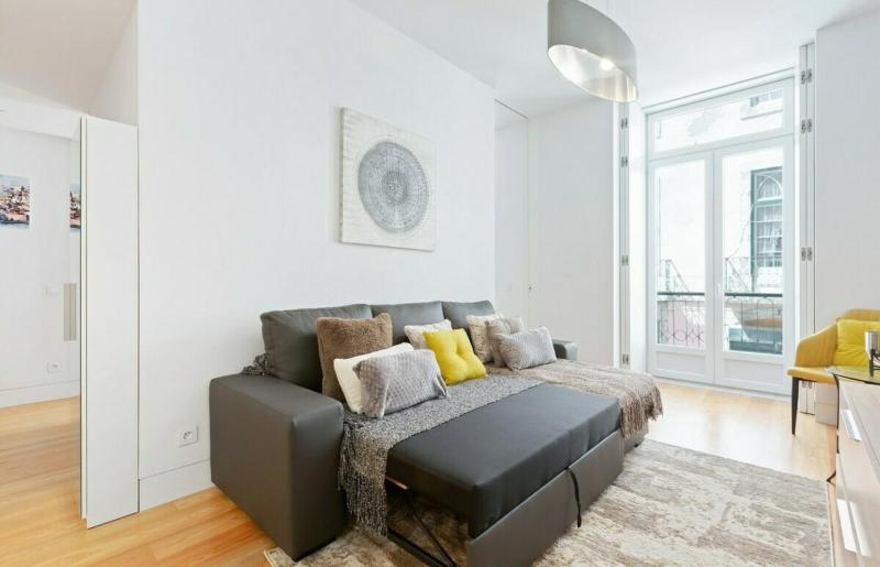 Spacious 1 Bedroom Apartment near Baixa - image 9