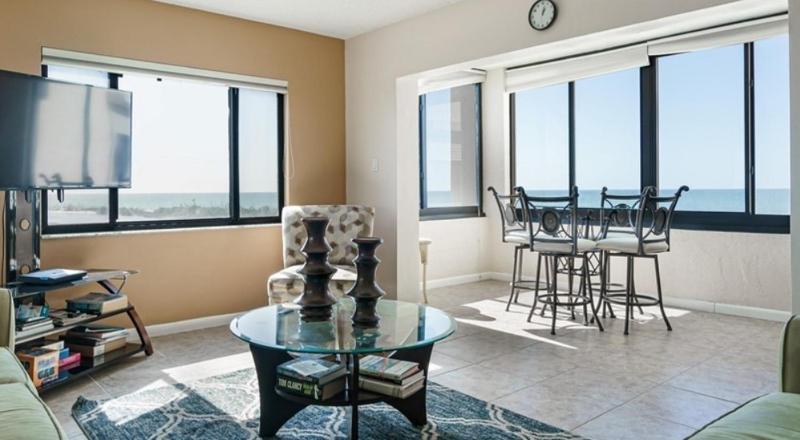 Two Bedroom Beachfront Escape with Gulf Views - image 12