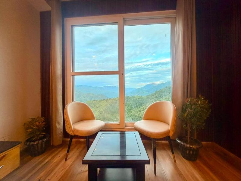 Pine View Luxury Resort With Mountain View & Premium Rooms Mussoorie - image 5