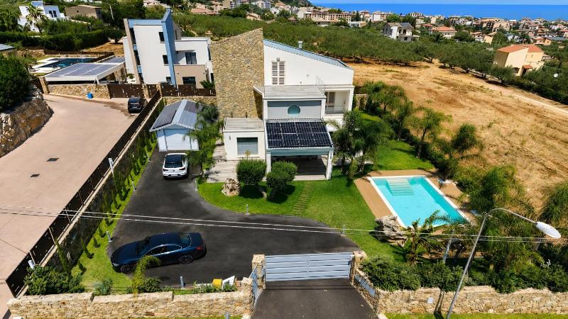 Villa Skyline con piscina privata - image 30