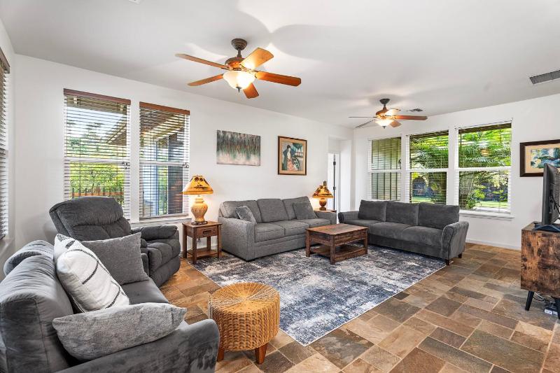 Nakukui Elua in Kahakai Estates - image 36
