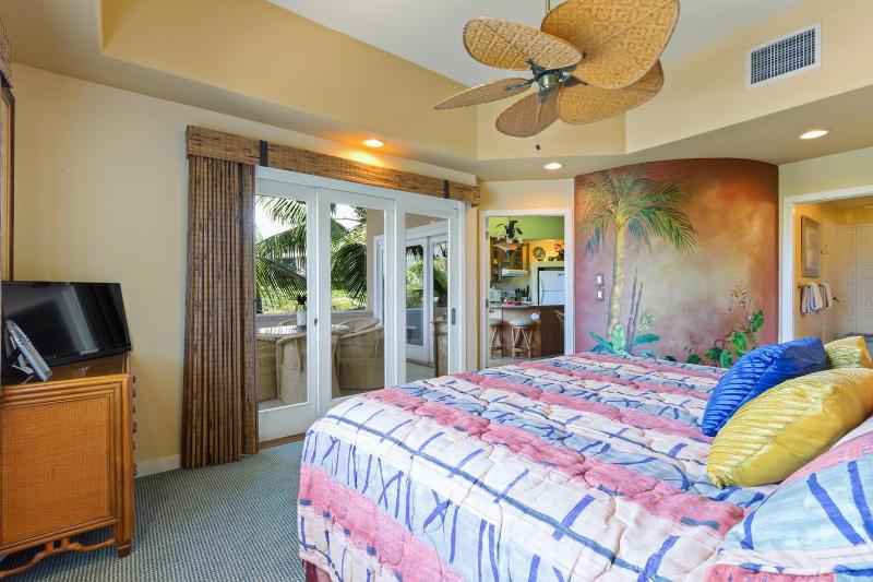 Kahaluu Beach Villas 303 - image 19