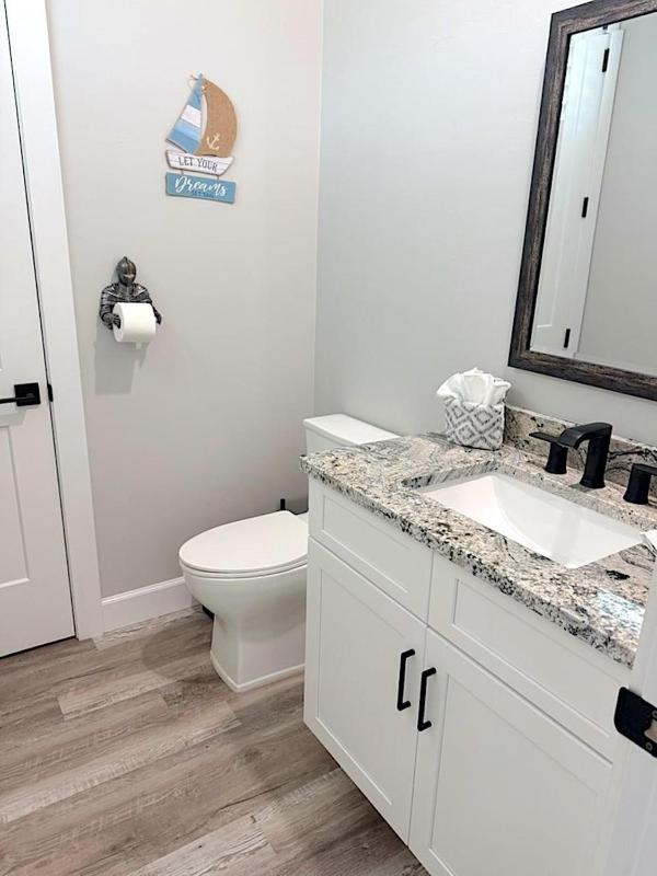 Saltwater Playhouse 1005 - image 35