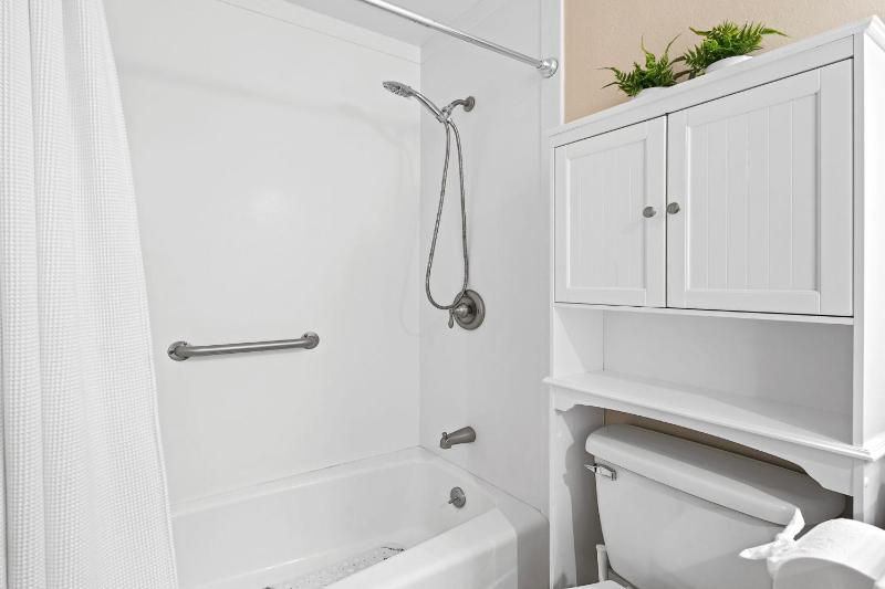 Country Club Villas 317 - image 40