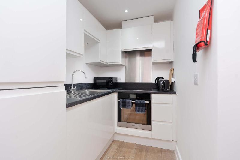 Relaxing Studio Apartment in Southampton Centre - image 4
