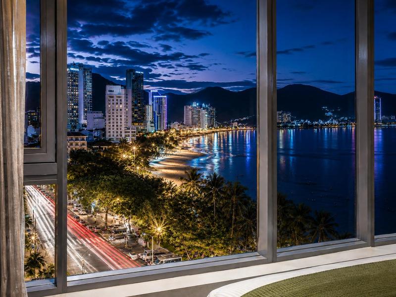 Sea View Apartment Muong Thanh Oceanus Nha Trang - image 23
