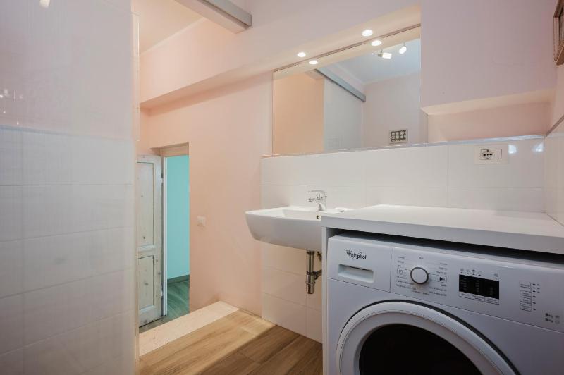 Ramaglianti Apartment - image 11