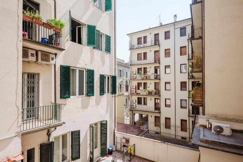 Cavour 96 Apartment - image 8