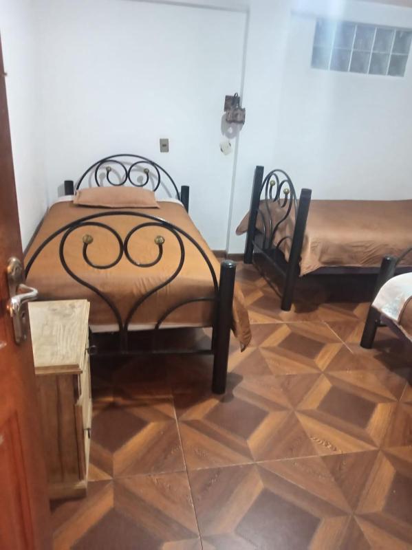 Alojamiento Uyuja en Centro - image 7