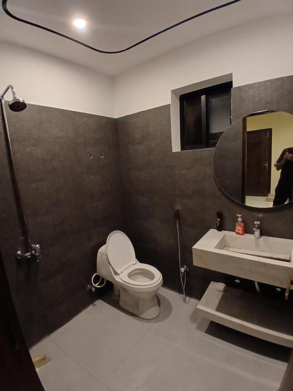 Mellburry Suite Studio Apartment - image 7