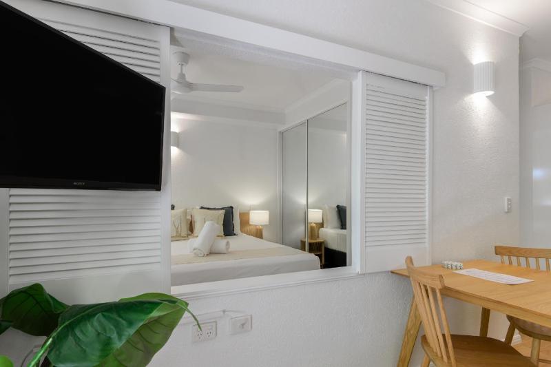 Coral Apartments Port Douglas - image 23
