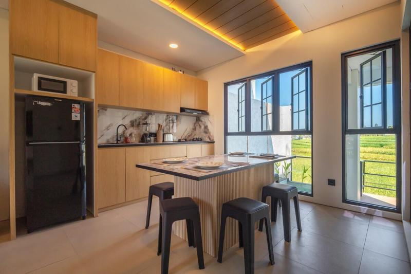 Iwina Villa – 2BR Private Pool & Rice Field View - image 13