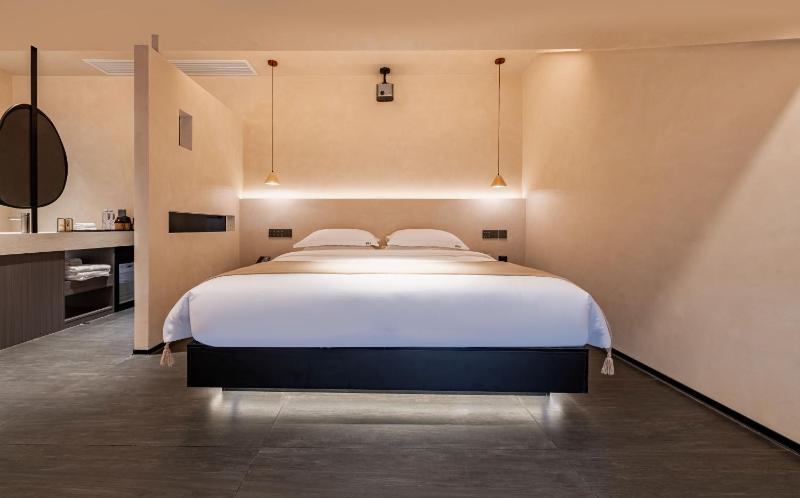 Yanju HOTEL Designer Homestay -Xi'an Bell and DrumTowers Yongningmen Metro Station Branch - image 6