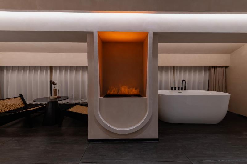 Yanju HOTEL Designer Homestay -Xi'an Bell and DrumTowers Yongningmen Metro Station Branch - image 12