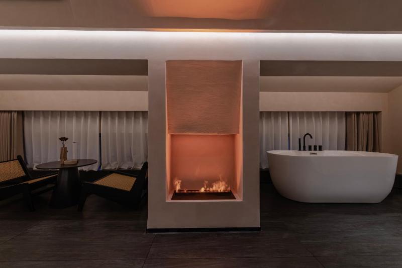 Yanju HOTEL Designer Homestay -Xi'an Bell and DrumTowers Yongningmen Metro Station Branch - image 7