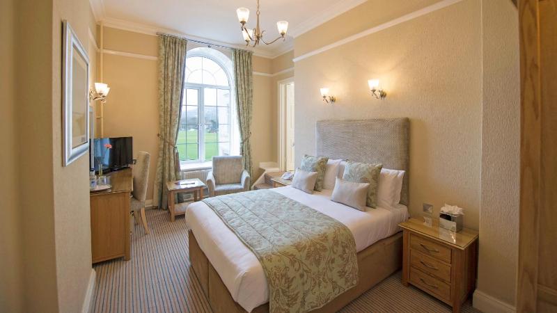   Double Room with Inland View  image 3