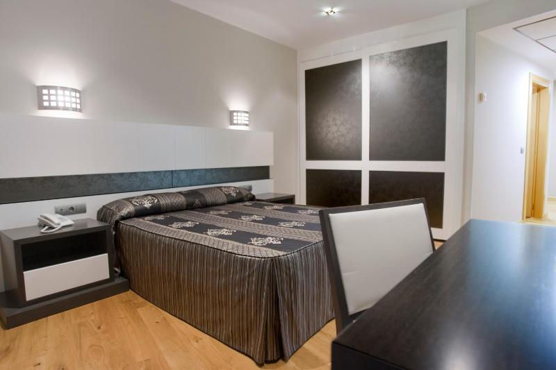 Superior Double or Twin Room image 3