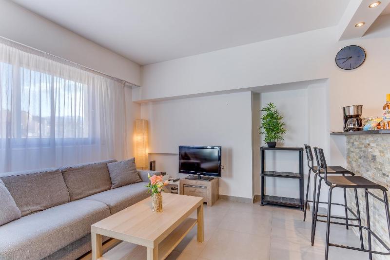 SUEDE 4 AP4210 By Riviera Holiday Homes - image 6