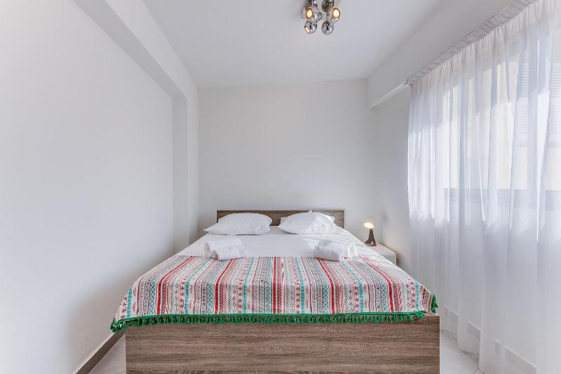 SUEDE 4 AP4210 By Riviera Holiday Homes - image 13