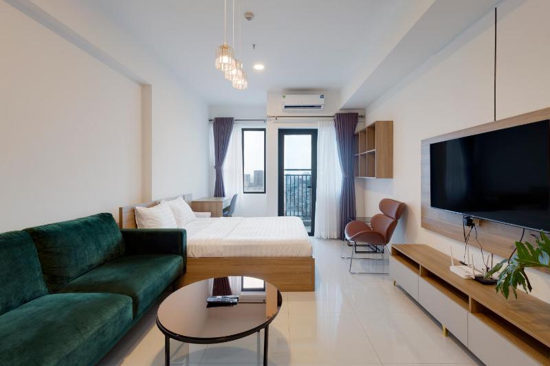 SOHO Residence Elegant City- Center District 1 - image 1