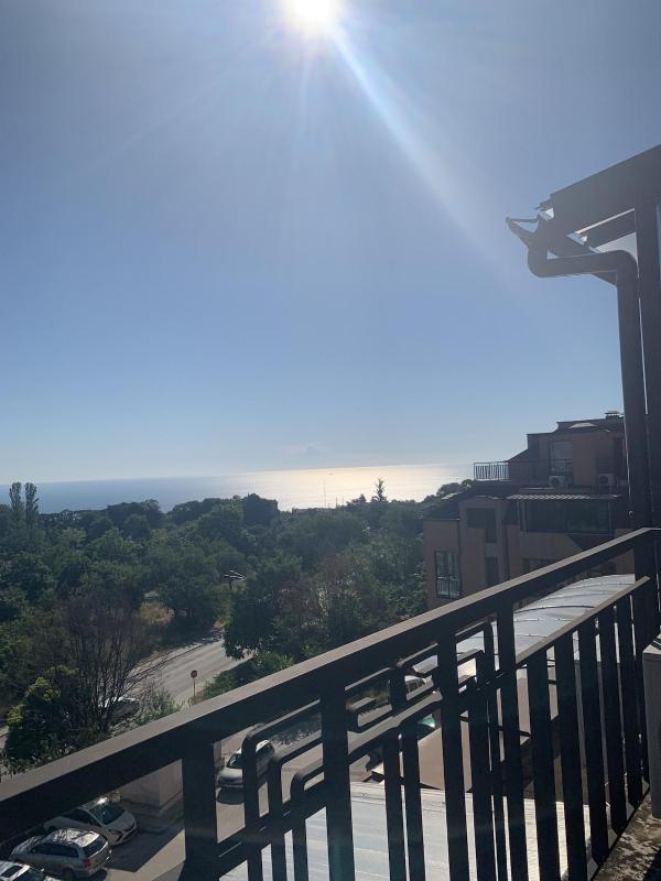 Galata View Apartment | Sea Views & Free Parking - image 17