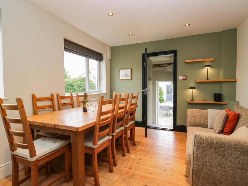 Briargarth - image 34
