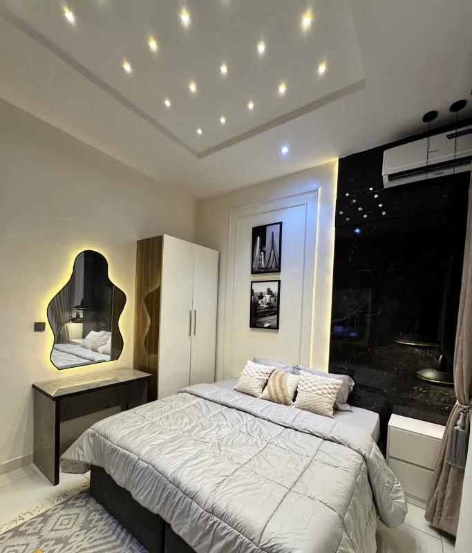 Serene Court villa - image 13