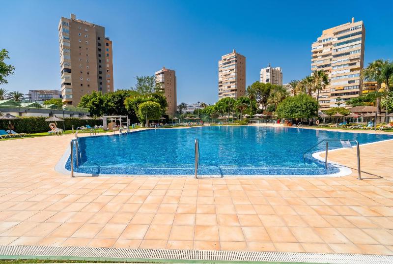 Cubo's Playamar Beach Apartment - image 36