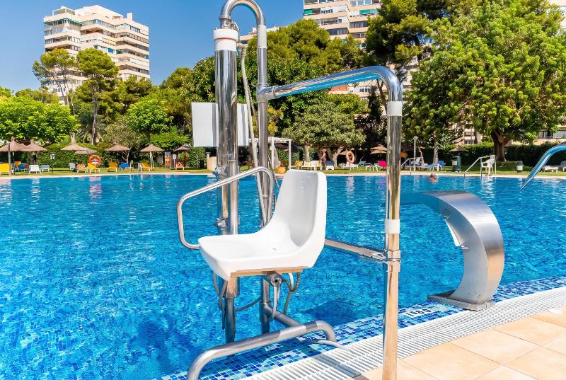 Cubo's Playamar Beach Apartment - image 17
