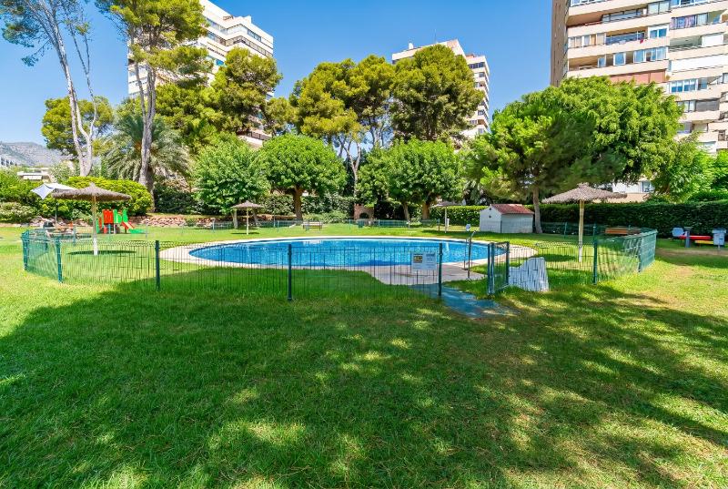Cubo's Playamar Beach Apartment - image 34