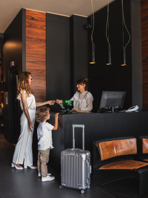 LHotel - face au château - boutique hôtel et séminaires - image 39