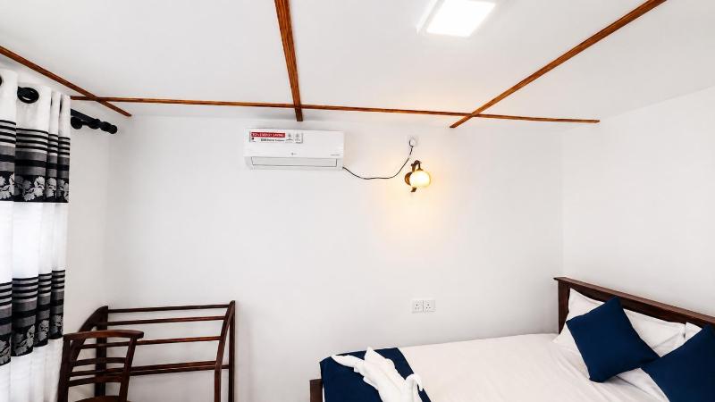Nilaveli Stay Inn - image 40