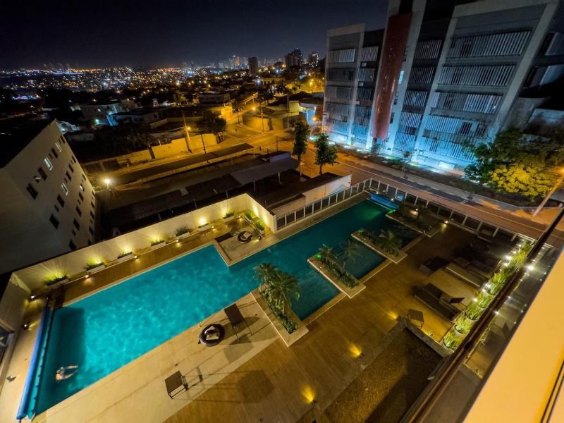 Apartamento no Hub 506 Vista para Piscina - image 8